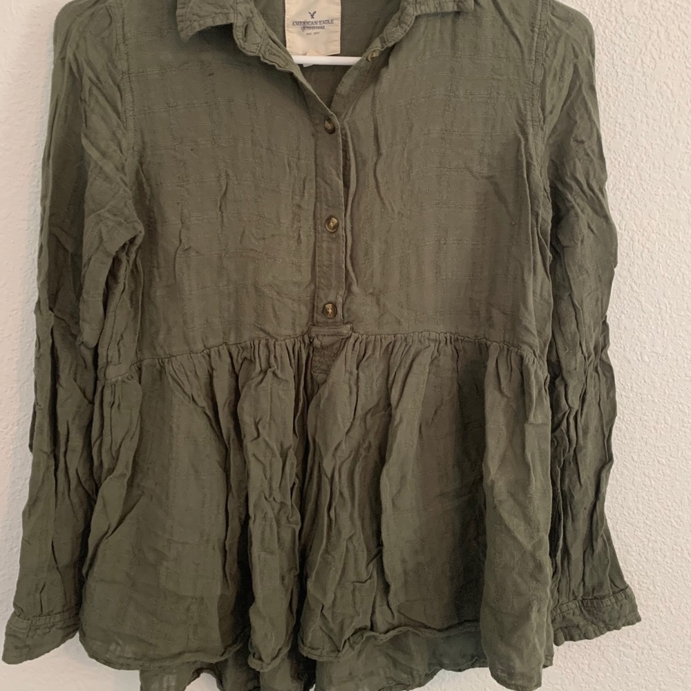 Buttoned shirt